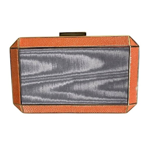 Anya Hindmarch Duke Stingray Moire Clutch Exotic Gold Tone Metal Satin Coral NWT - Picture 14 of 16